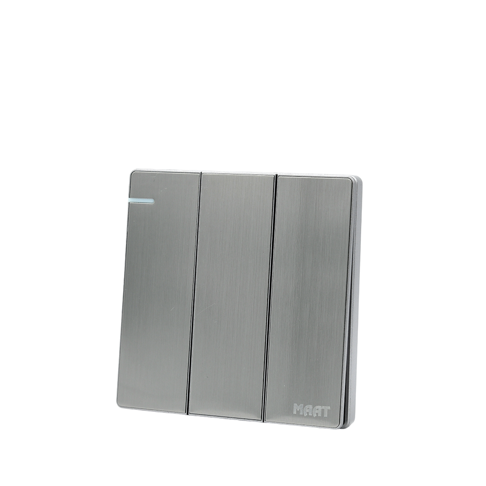 MAAT Q-SERIES 3GANG 1WAY SWITCH SILVER