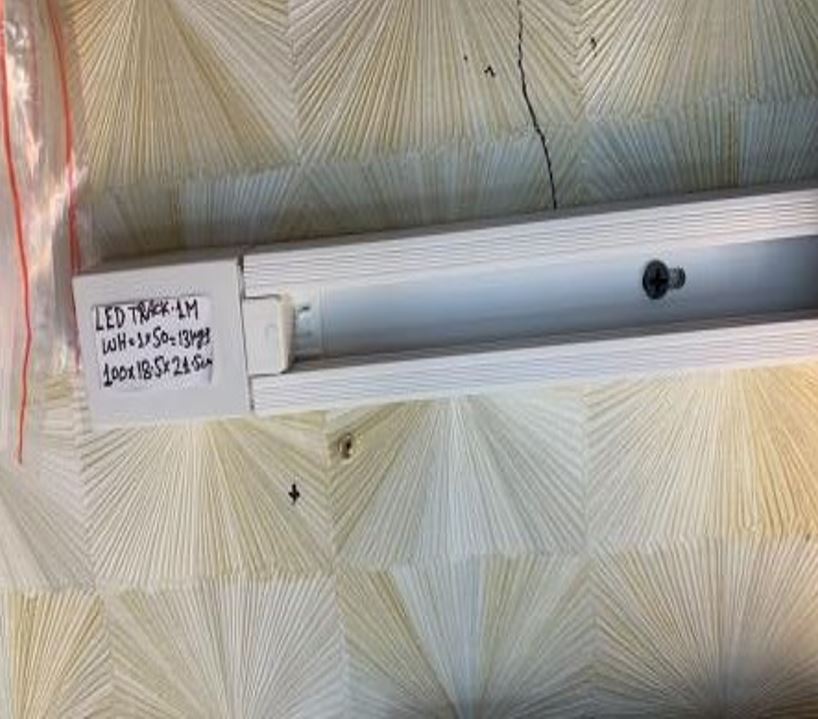 LED Track 1 MTR White