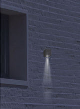 Load image into Gallery viewer, Wall light Rowan 5w one way 3000K
