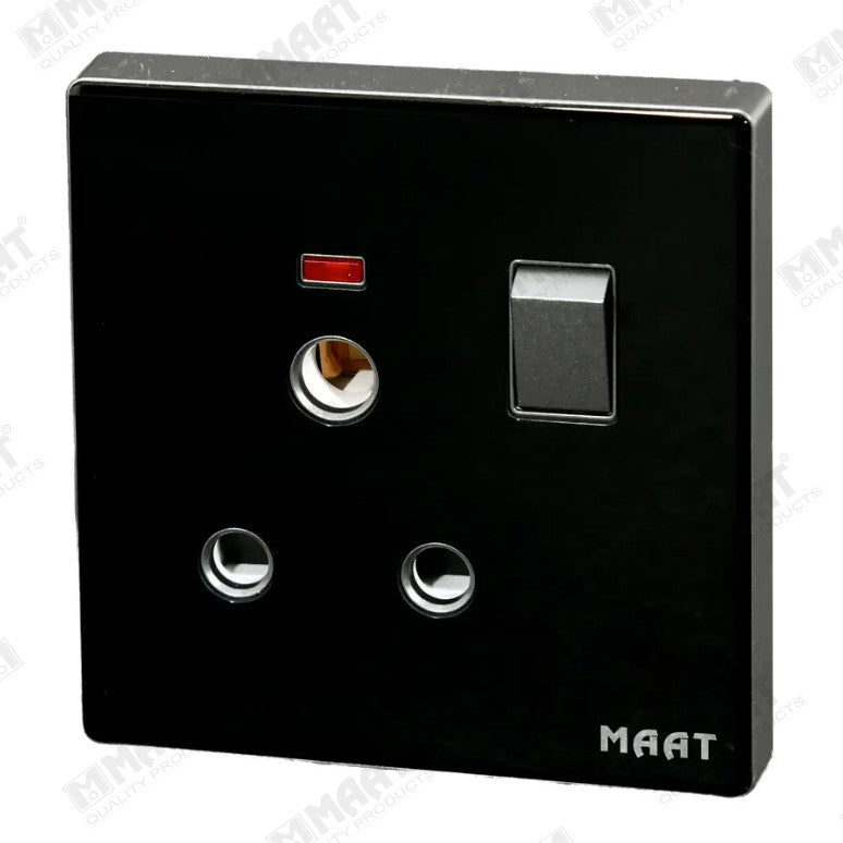 MAAT Q-SERIES 16A SWITCH SOCKET M81K/3Y-D16 GLASS BLACK