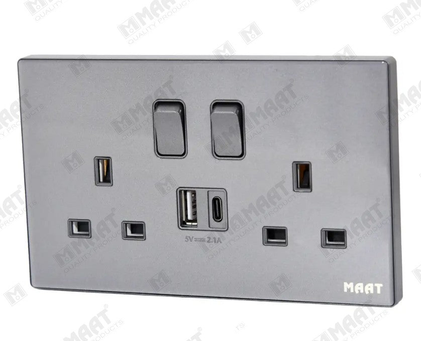 MAAT GLASS GREY DOUBLE SOCKET 13A WITH 1USB + 1C