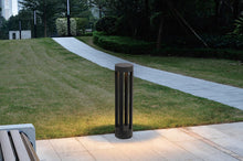 Load image into Gallery viewer, Outdoor Garden Light  Black
