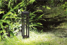 Load image into Gallery viewer, Outdoor Garden Light  Black
